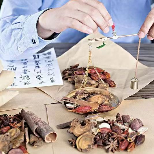 Traditional Chinese medicine for hemorrhoids, especially suitable for hemorrhoid patients